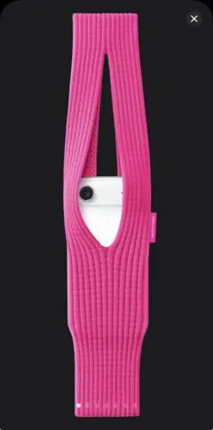 iPhone Pocket by ISSEY MIYAKE -ショート- ピンク