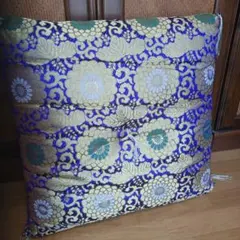 Item thumbnail for item 76bbf978-983e-4000-9328-650703815a39