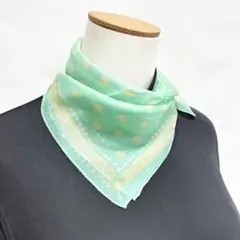 3-14.美品 TOPKAPI オリエンタルモチーフ シルクスカーフ　グリーン系