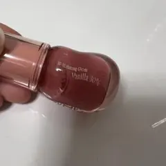 fwee (フィー)3Dボリューミンググロス　バニラ30%