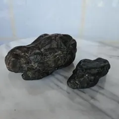 千軒石。天然石 水石 黒色 不規則な形状 - メルカリ