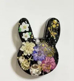再販不可。雲☆花火☆うさぎ＆ねこレジンヘアゴムブローチ - メルカリ