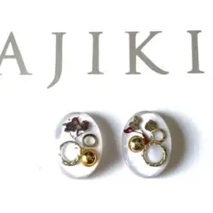 レジンピアス