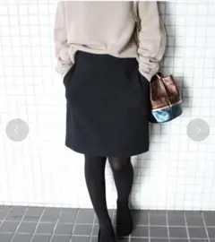 美品⭐︎IENA SLOBE カルゼ台形スカート ウール裏地ありのサムネイル