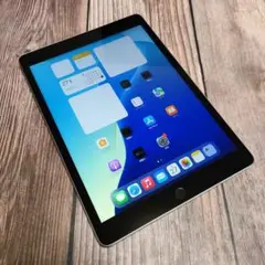 iPad 第9世代 64GB SIMフリー 新品近い