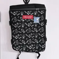 【新品タグ付】スヌーピー PEANUTS ボックス型 リュックサック 総柄 黒