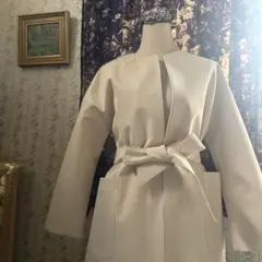 アーバンリサーチ　ロッソ　トレンチコート　アイボリー ベルト付き春物ロングコート