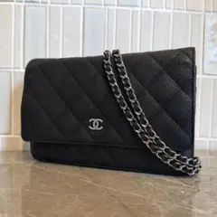 CHANEL シャネル キャビアスキン チェーンウォレット ブラックのサムネイル