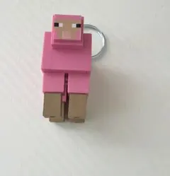 Minecraft マイクラ　キーホルダー　ピンクの羊