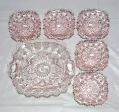 未使用　TOYOガラス　バルキーベリーローズピンクセット　ガラス皿　昭和レトロ