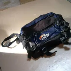 限界値下げ。ロアアルペン、大型ウェストバッグ、ネイビー