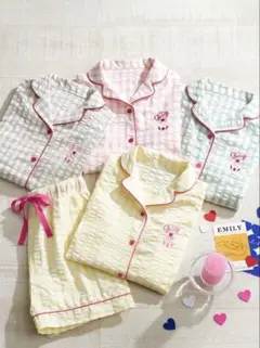 [とにかくさらっと涼しい]綿100％ギンガムカップケーキ刺繍半袖パジャマ　ピンク