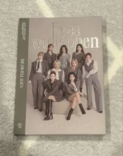 TWICE Eyes wide open アルバム