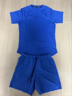 セットアップ商品　Nike Pro 半袖シャツ ショートパンツ セット ブルー
