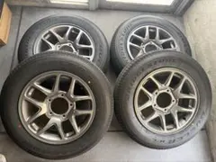 ジムニー JB64 純正タイヤホイール 4本セット 新車外し　175/80R16のサムネイル