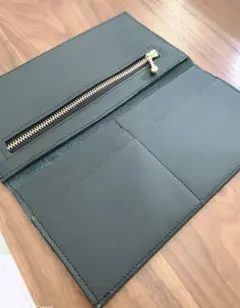 二つ折り長財布　本革財布　薄型　上質牛革　ハンドメイド財布