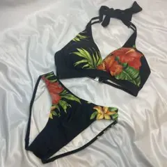 レディース♡ガールズ♡Lafont♡ハイビスカス柄のセクシービキニ♡11L♡