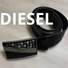 【稀少】DIESEL スタッズ付きレザーベルト DIESEL（ディーゼル）の「メンズ スタッズ レザーベルト（ベルト