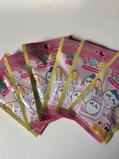 新品・未開封　ちいかわ　アクリルミニ　アクリルチェーン3 6個セット