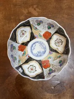 多色花模様 八角形皿