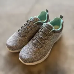 SKECHERS Memory Foam スニーカー