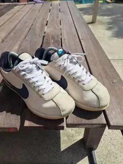 NIKE W CORTEZ SE BLACK- COCONUT MILK
