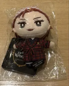 ツイステ　ミニミニぬいぐるみ　くつろぎマイルームver リドル・ローズハート