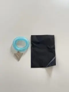 SEVENTEEN Shining Diamond コイルブレスレット 青のサムネイル