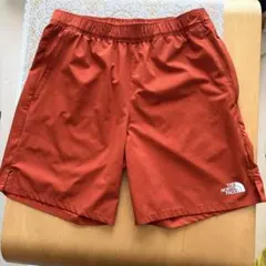 新品　US輸入品　THE NORTH FACE オレンジ　ショートパンツ