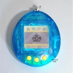 BANDAI 初代たまごっち 1996年発売 スケルトンブルー 電池交換済