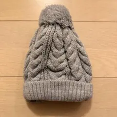 【新品未使用】キッズ ニット帽 48-50cm グレー ポンポン付 裏フリース