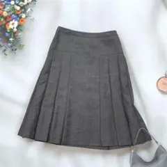 《コムサデモード》 プリーツスカート 3 グレー 機能素材 ビジネス フォーマル