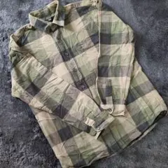 Sサイズ‼️ユニクロ　メンズネルシャツ‼️