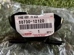 【新品未使用】トヨタ ハリアー80系 純正 右ドアヒンジ 68730-12120のサムネイル