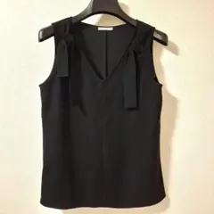 theory luxe リボンデザインノースリーブブラウス 黒 38サイズのサムネイル