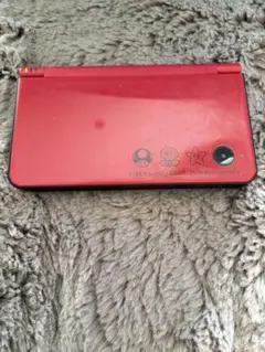 ニンテンドーDSi LL スーパーマリオ25周年記念 レッド