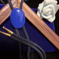 いちご様専用　ヴィンテージ　　鮮やか青系ループタイ