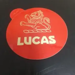 昭和レトロ LUCAS ロゴ ステッカー 円形 赤 1970年代のサムネイル