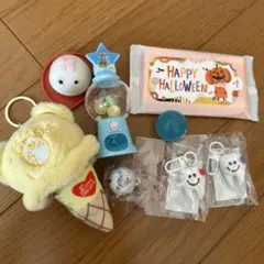 カプセルトイ　キーホルダー　8点セット