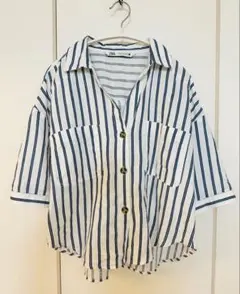 ZARA ホワイト・ネイビー ストライプ 半袖シャツ