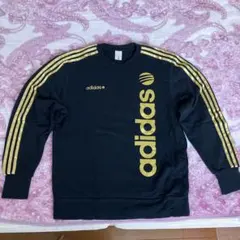adidas メンズトレーナー　黒・金