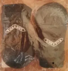 Item thumbnail for item ad3de790-5bea-4112-b446-5d248e2c5699