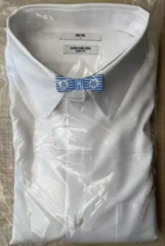 美品・クリーニング済　ユニクロ　スーパーノンアイロンスリムシャツ　レギュラー襟