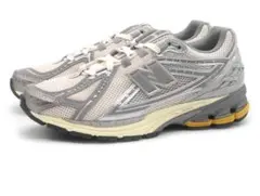 New Balance 1906R グレー スニーカー