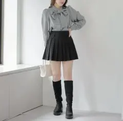 continuer de NICE CLAUP リボンタイブラウス