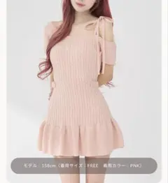 M me eme オフショルリボンラメニットワンピース（SBE） - メルカリ