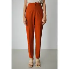 ハイウエストテーパードパンツ