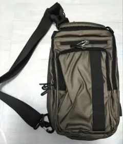ボディバック ショルダーバック 肩掛け 多機能 撥水