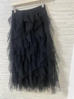 ブラックチュールフリルロングスカート