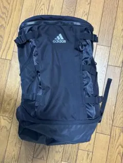 adidas バックパック　　ブラック